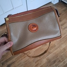 Vintage Dooney  Bourke Tan Pebbled Grain Neutral Crossbody Bag Purse Leather