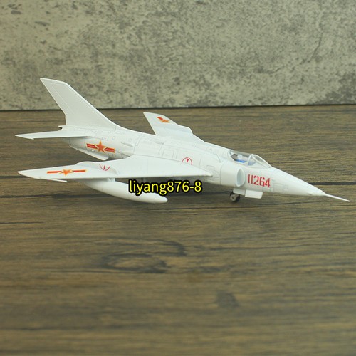 1/72 Scale Chinese PLA Q-5 Ground-attack Aircraft White Diecast Figure Model Toy - Picture 2 of 10