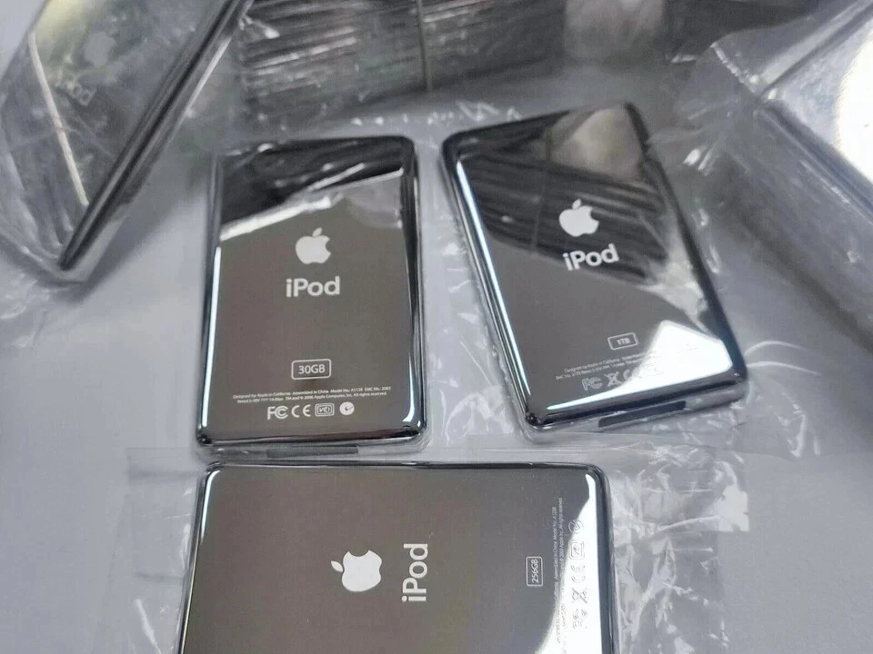 Funda trasera delgada de metal plateado de alta calidad para iPod Classic/Video Foto 2 de 4