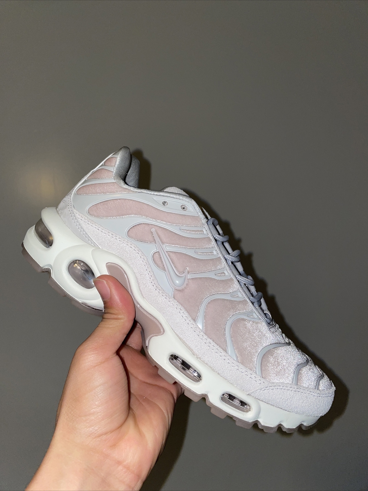 nike air max plus particle rose