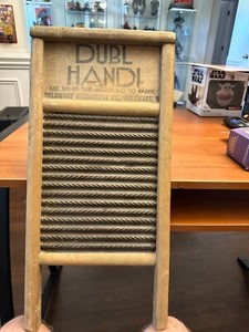 VINTAGE Washing Board 18"x8.5" Dubl Handi Columbus Washboard Co