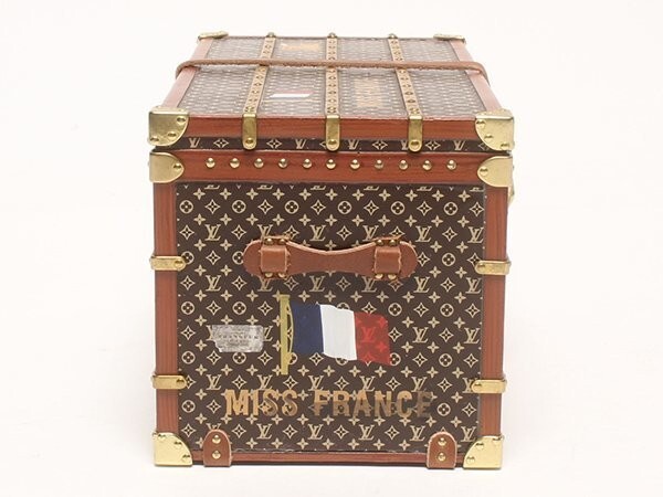 Louis Vuitton Trunk Paper Weight Novelty Object Used | eBay