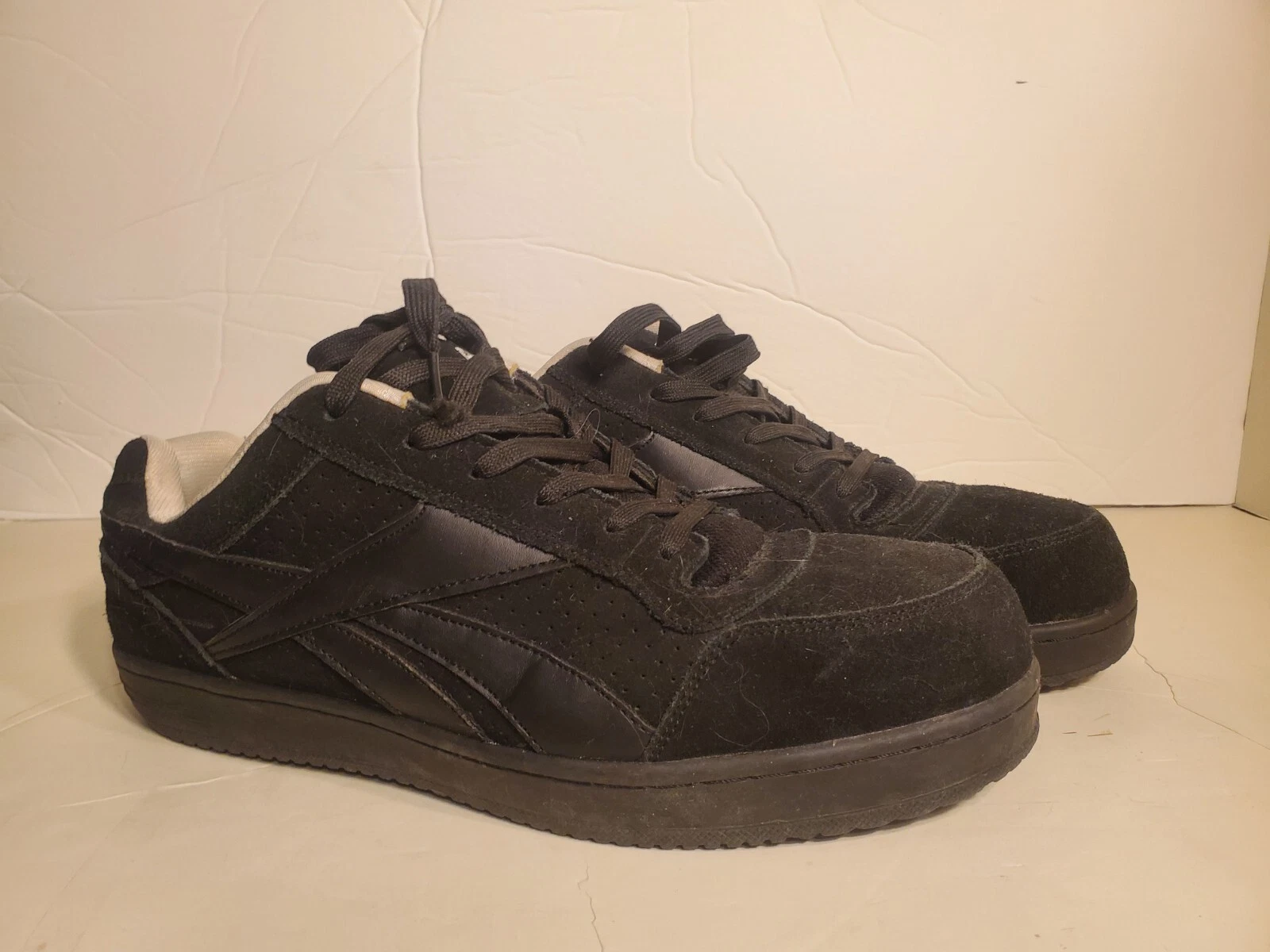 Scarpe da lavoro classiche da skateboard Reebok da uomo nere in pelle scamosciata Oxford Soyay punta in acciaio