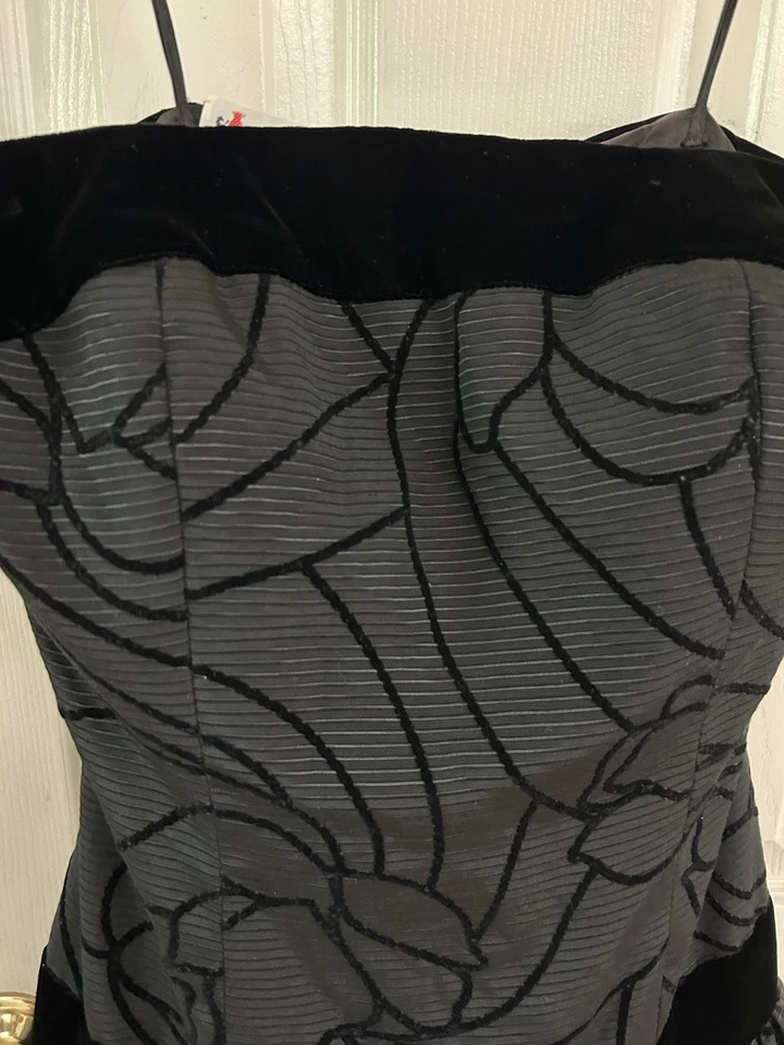 Винтажное черное коктейльное платье Adele Simpson Giorgio Beverly Hills размер 4 - Изображение 2 из 4