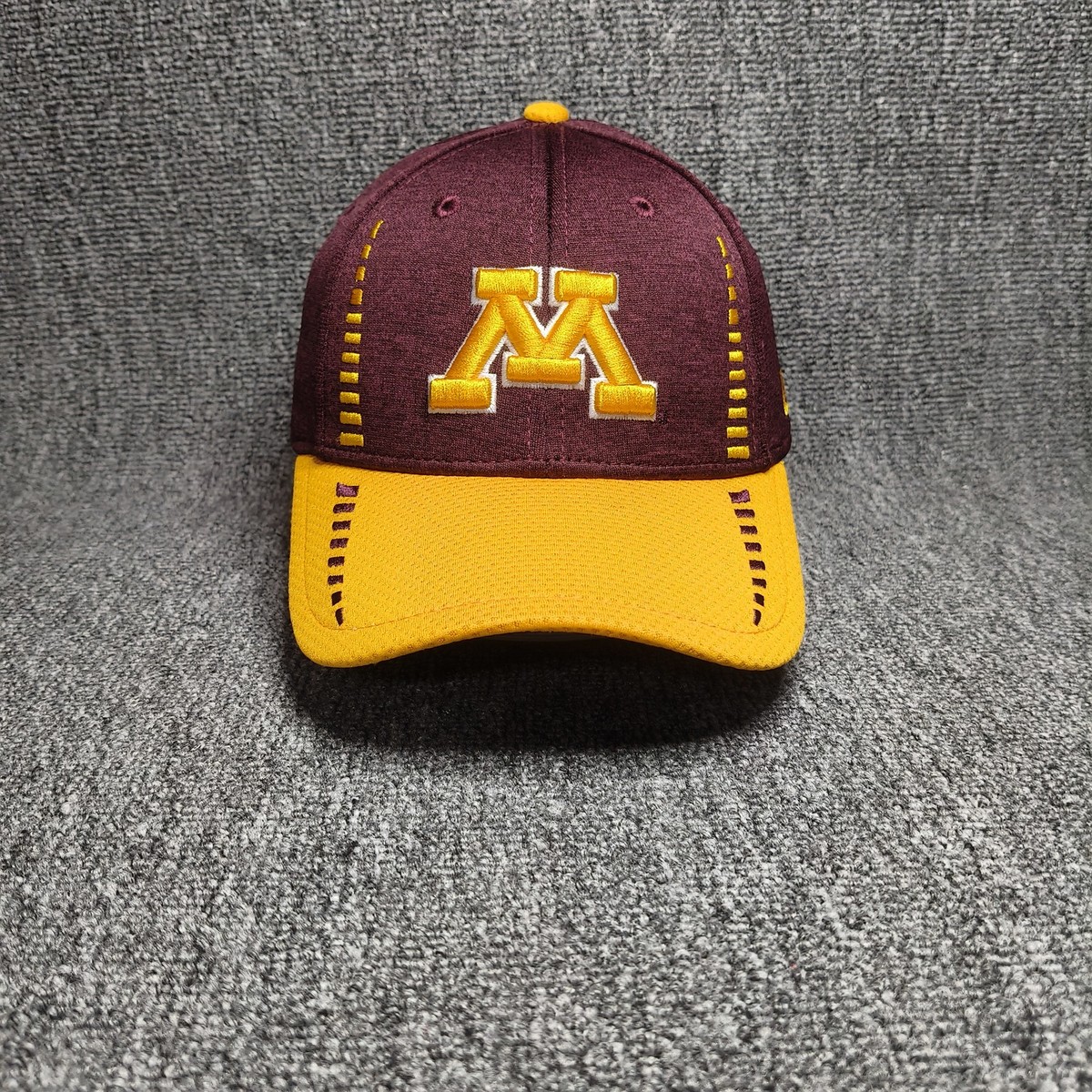 New Era Minnesota Golden Gophers 9FORTY Adjustable Hat Cap Maroon Gold