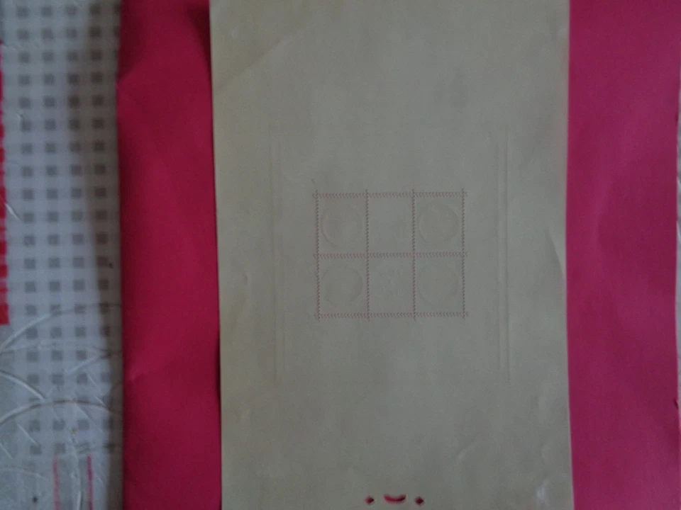 VENDS TIMBRE BLOC N°3 BIEN LIRE DESCRIPTION CHANIERE HORS TIMBRES COTE 480 EUROS - Photo 2/2