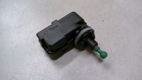 Leuchtweitenverstellung Stellmotor LWR Links Audi A4 Avant 2.5 TDI multitronic