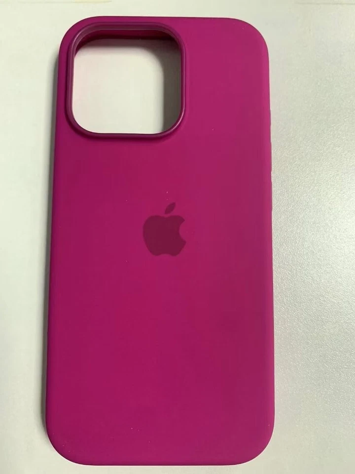 Original Silicone Soft Case with MagSafe for iPhone 16 16 Pro Max 16 Plus 16 Pro - Image 4 of 4