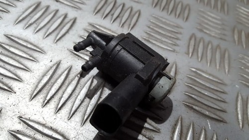 1J0906283C Umschaltventil Ventil (Druckwandler, Abgassteuerung)   DE513586-60