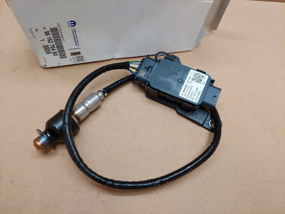 Peugeot NOX Oxygen Sensor 1.5 9816276480 Citroen Vauxhall Genuine - Image 2 of 4