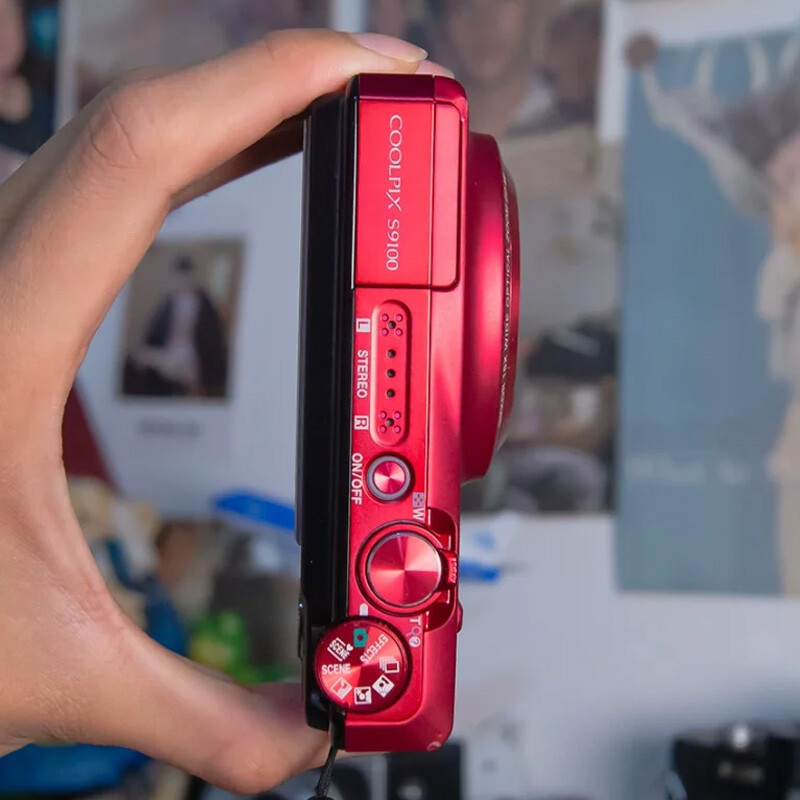 Nikon COOLPIX S9100 赤 18倍ズーム Nikon COOLPIX S9100 12.1MP 18x Zoom HD Digital Camera Red