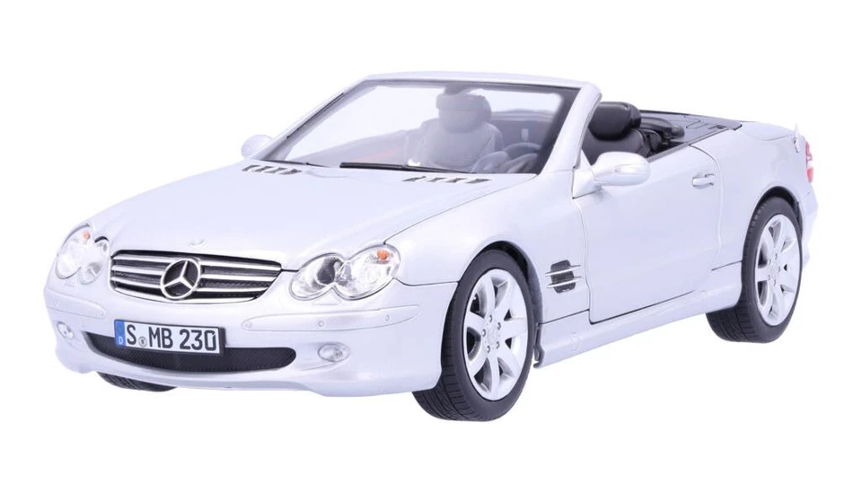 Mercedes Benz SL500 R230 Norev 1:18 Modell B66040688 silber