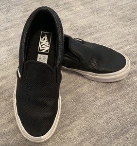 girls black vans size 5