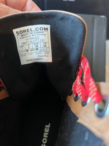 NIB Sorel Lexie Leopard Wedge Boot Faux Fur Velvet Tan Size 7 Waterproof - Picture 9 of 10
