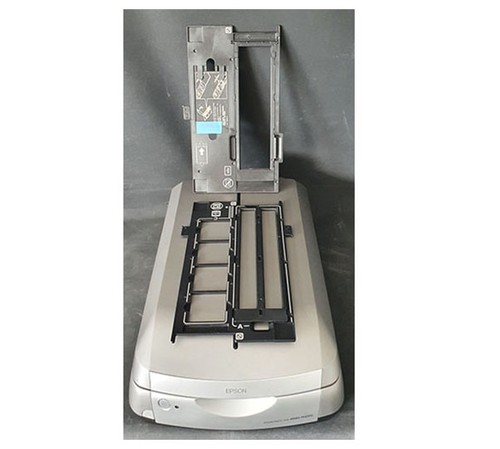 Epson Perfection 4990 Photo + Durchlichteinheit + Bis zu 9600 dpi + Filmadapter