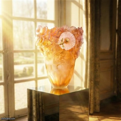 Daum | Vase Crystal Cristallier d'Art : France en cristal élégants
