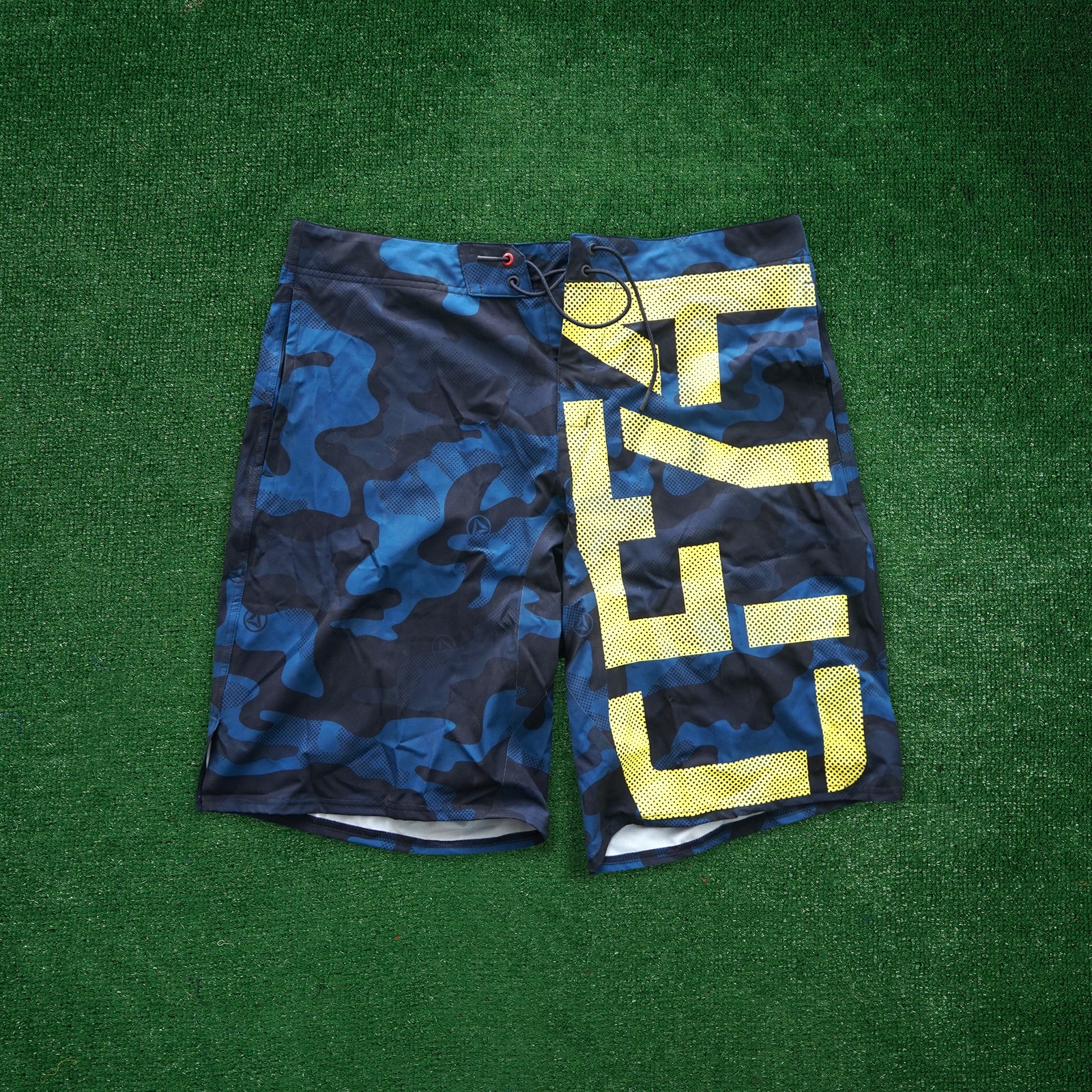 Reebok CrossFit Mens Blue PlayDry Performance Recycled Intensify Shorts 7690₽