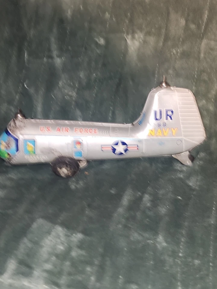 De colección Cuerda Piasecki Hup-2 Fuerza Aérea de los Estados Unidos Marina Lito Helicóptero Juguete de Lata Raro Foto 2 de 4