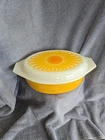 LARGE 2.5 QT Vintage PYREX Daisy/Sunflower Oval Yellow Casserole With Lid #045