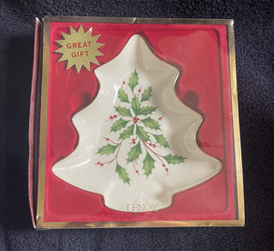 Lenox Holiday Christmas Tree Candy Dish Gold Trim New