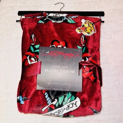 Ed Hardy Love & Peace Red Rose Dagger Tattoo Plush Throw Blanket 50x70” NWT