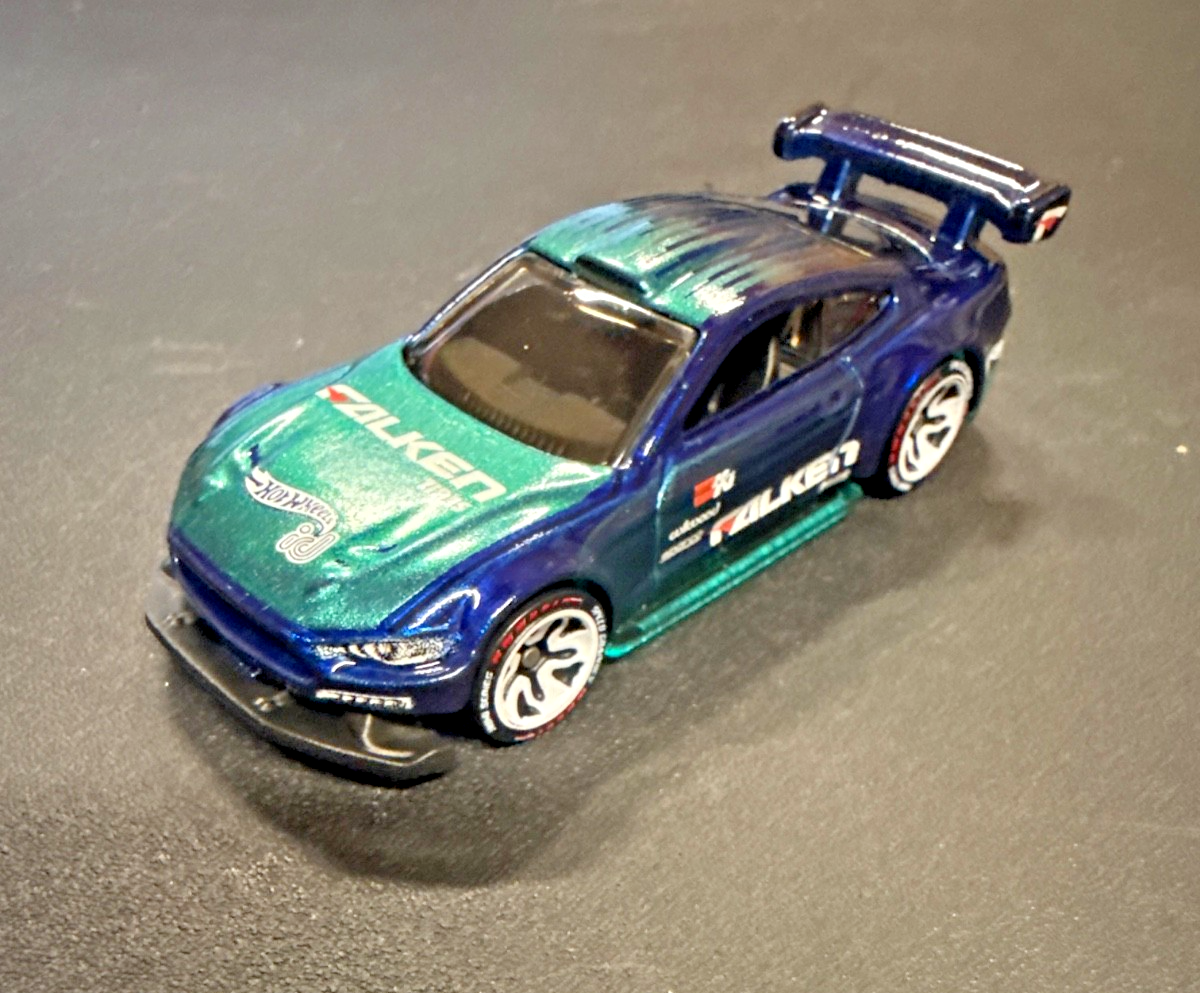 Hot Wheels Custom '18 Ford Mustang GT HW '19 ID Speed Graphics 2/4