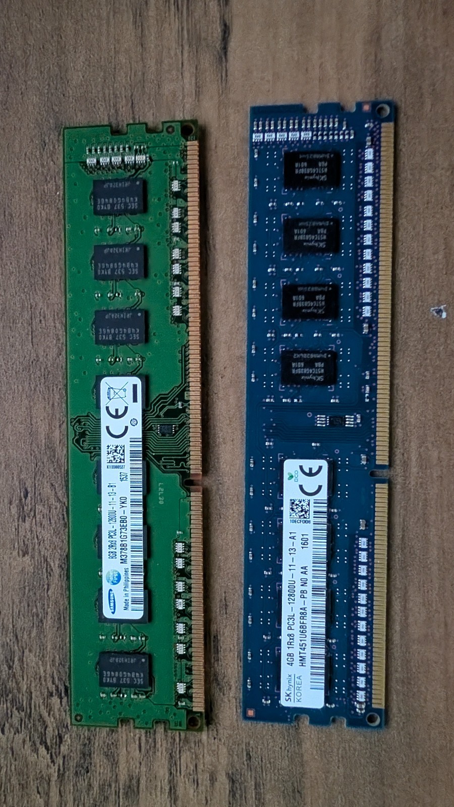 12GB DDR3 RAM - Samsung and SKhynix Combo