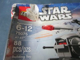 NEW!  LEGO STAR WARS 75075 - AT-AT MICROFIGHTERS SERIES 2--88 PIECES--AGES 6-12