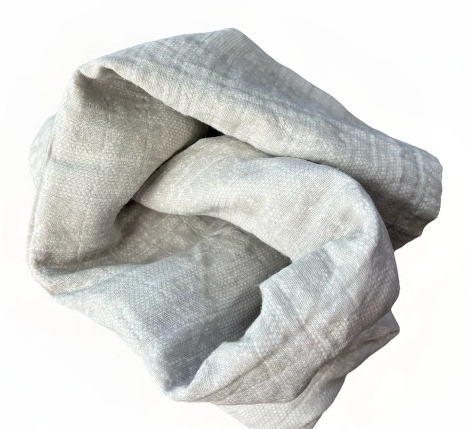 Manta bebé Pottery Barn Kids Monique Lhuillier algodón orgánico muselina gris flor Foto 2 de 4