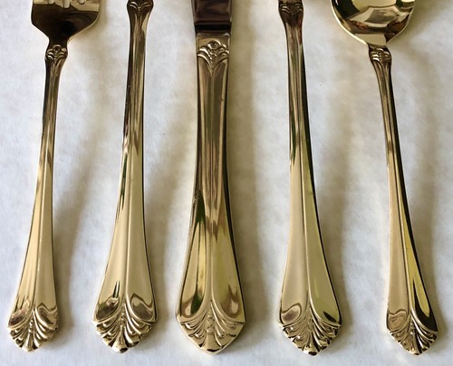 International Stainless INS398 GOLD Electroplate FAN TIP Flatware Silverware - Picture 3 of 4