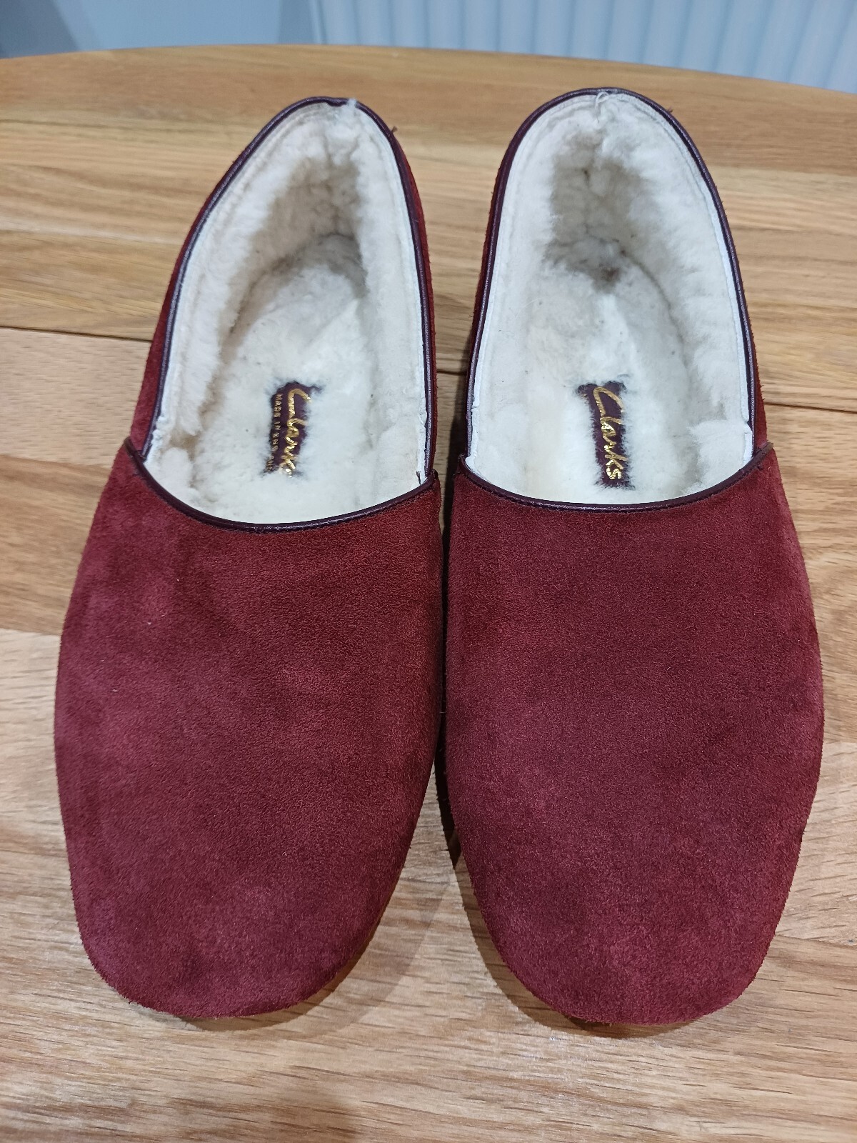 clarks sheepskin slippers
