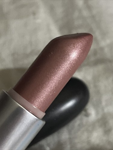 MAC MADLY CREATIVE LE FROST LIPSTICK Discontinued Rare HTF See Description - Picture 5 of 7