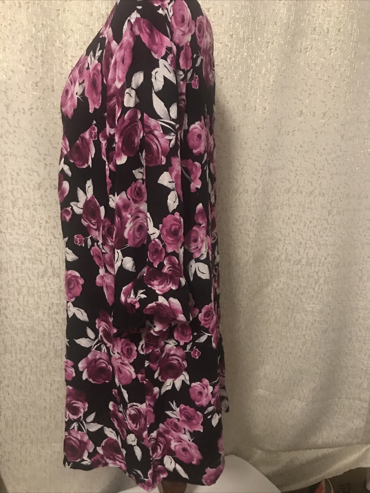Picture 2 of 4