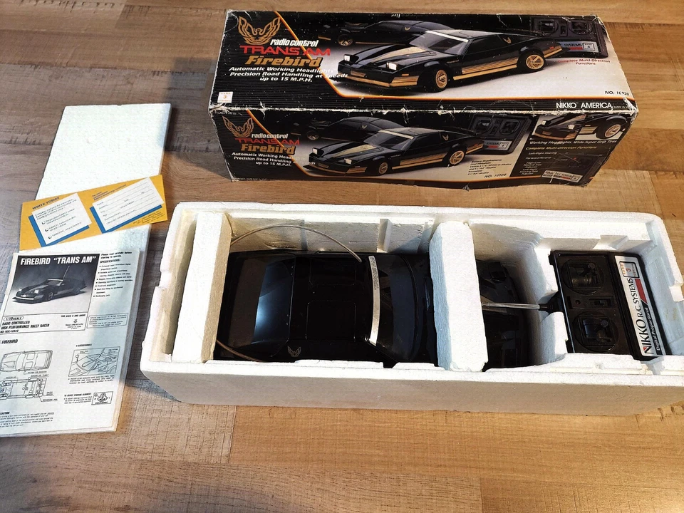 Nikko Firebird Trans Am Vintage Remote Control Car - Image 4 of 4