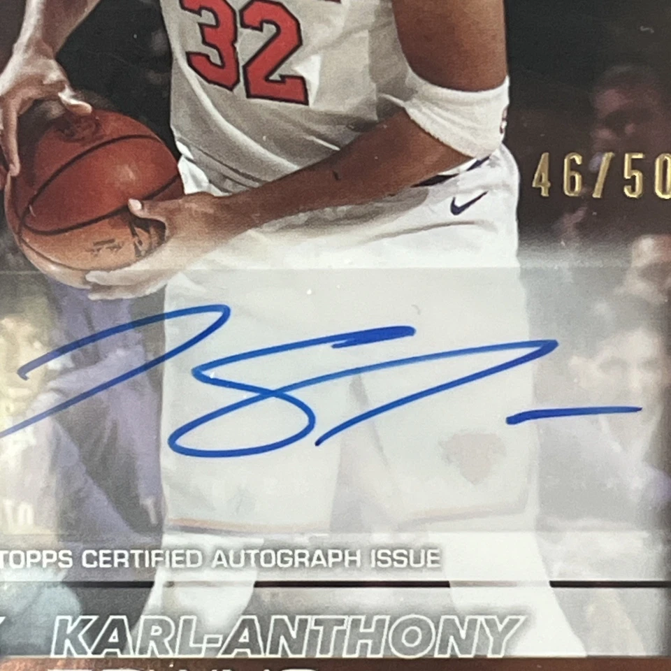 2025 Topps Karl Anthony Towns Gold Auto /50 - Image 3 of 4