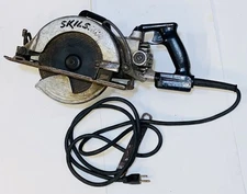 Skilsaw Professional Model HD77  Worm Drive Circular Saw 7-1/4" Working