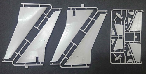 Mikromir 144036 McDonnell Douglas MD-11 PW, 1/144 - Picture 3 of 5