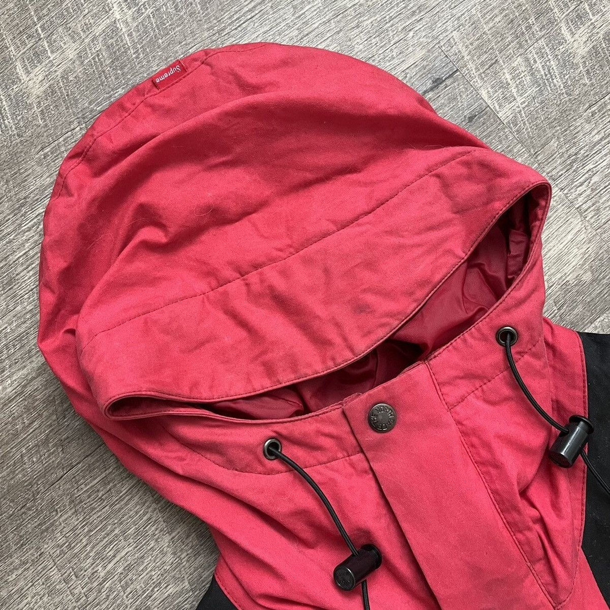 Supreme × The North Face FW10 2010 Red Mountain Waxed Jacket