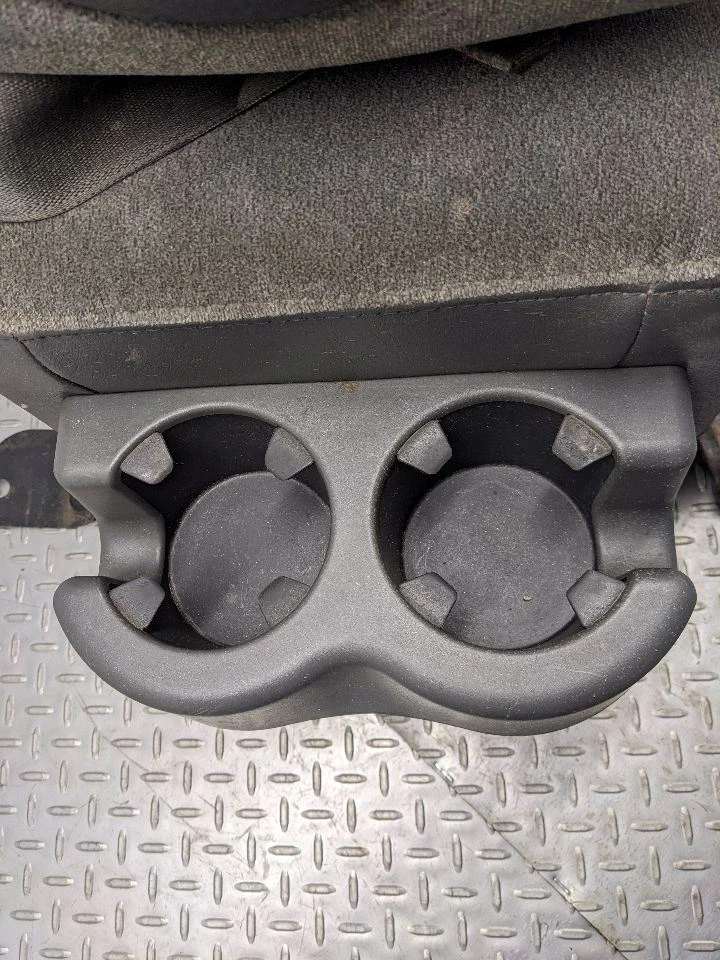 Consola piso delantero sin toma de CA trasera compatible con camioneta Sierra 1500 00-02 1149324 Foto 3 de 4