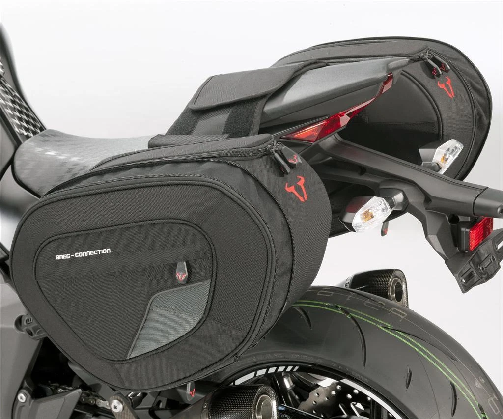 Rapid Transit Commuter Saddlebags Black, 43 OFF