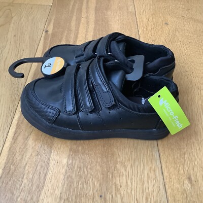 School Shoes-black- (Boys) size C10 UK