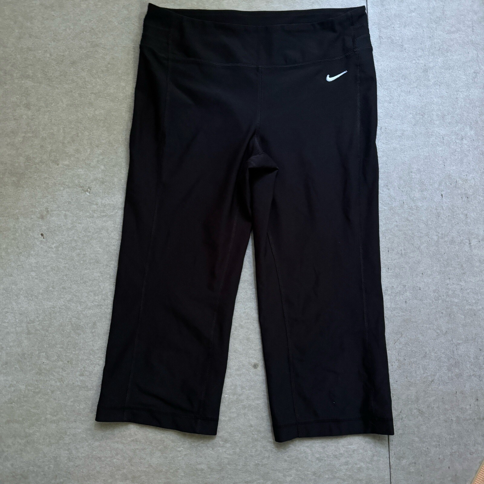 Nike Dri-Fit Be Bold Poly Women's Capri Black Womens Size S Leggings 339513-010