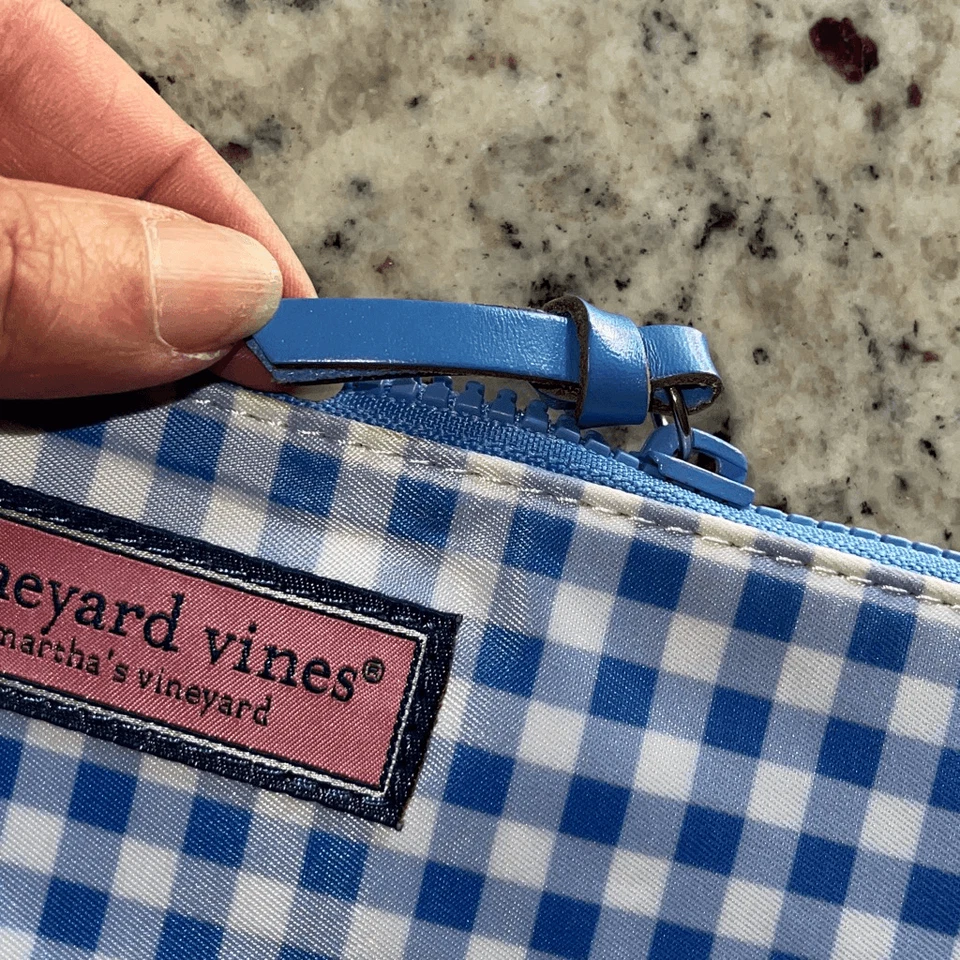 Vineyard Vines Juego de 2 bolsos cuadrados de guinga para mujer azul blanco Foto 4 de 4