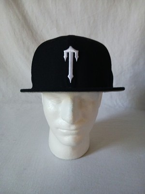 Trapstar Irongate ''T'' Baseball Cap - One Size Unisex Black White Embroidered UK