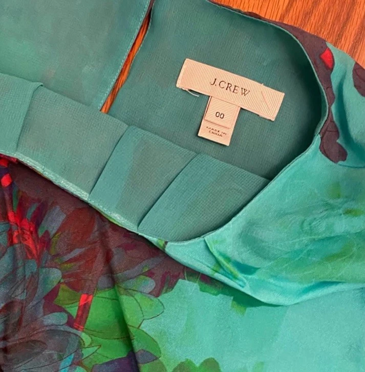 Blusa Top J Crew Manga Larga Multicolor 100% Seda Talla 00 Usada en Excelente Condición Foto 4 de 4