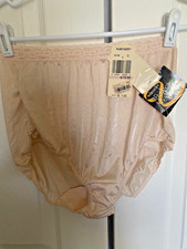 Womans Vtg Warners Perfect Measure Nylon Brief Panty 6 Light Beige Granny 55196