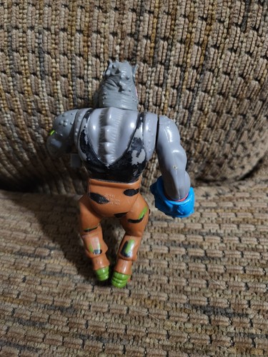 Vtg TMNT 1991 Machine Gunnin’ Rocksteady With Accessory Wacky Action Turtles - Picture 3 of 6