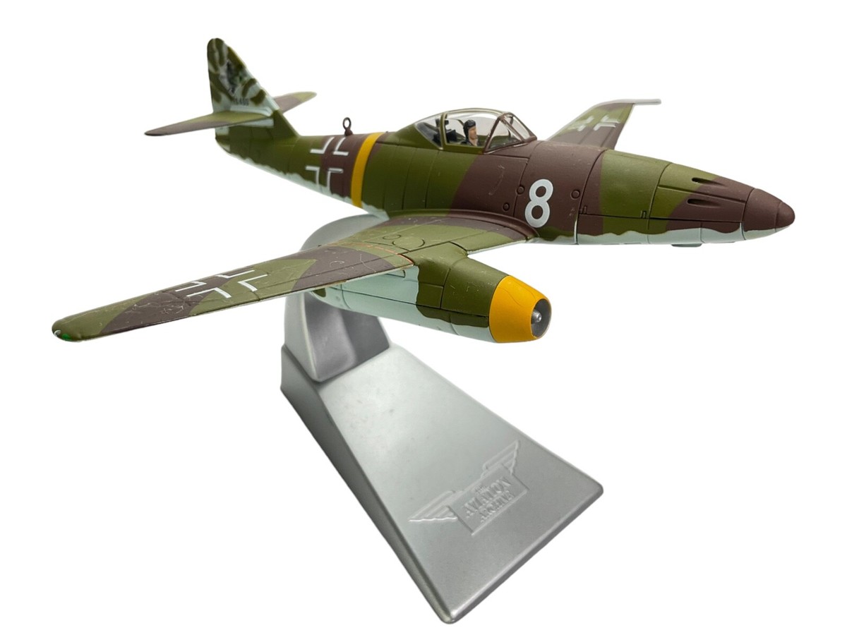 Corgi Aviation Archive AA35706 Messerschmitt Me 262A White 8, NO