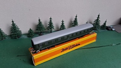 Modellbahn -TT-  Schnellzugwagen, der DR, 4-achsig von ZEUKE