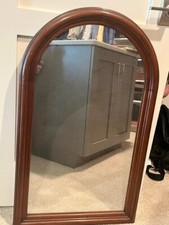 Ancienne commode victorienne en noyer miroir incurvé